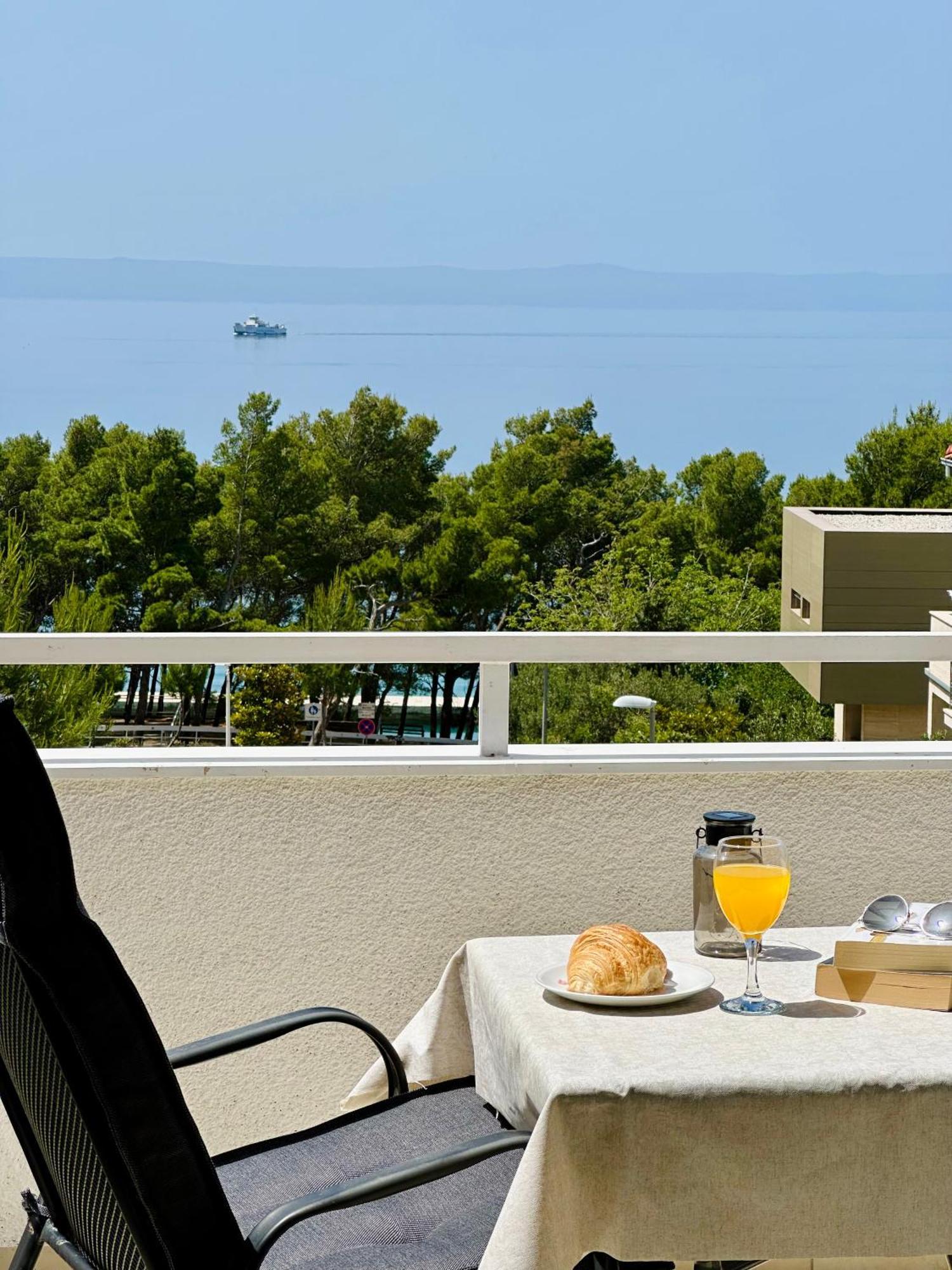 מאקרסקה Penthouse Studio With Sea View מראה חיצוני תמונה